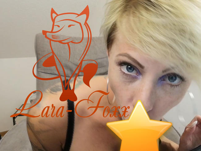 Lara Foxx Porno Video: Erwischt du Wixxer!!